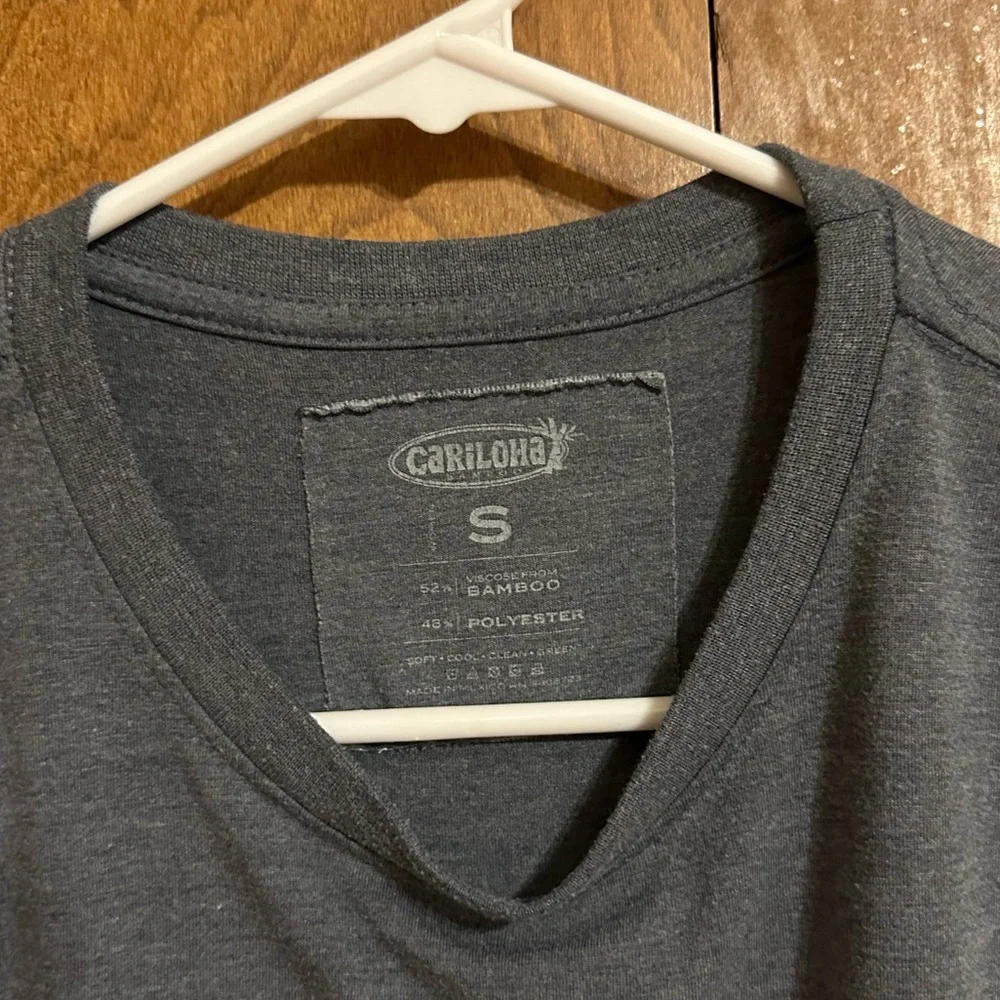 Cariloha Women’s Gray Shirt - Picture 2 of 4